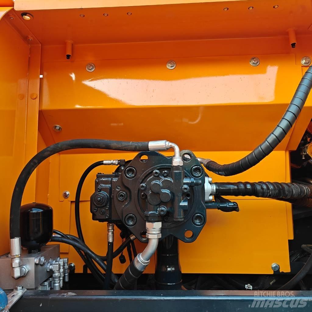 Hyundai 305-9T Gravemaskiner på larvebånd