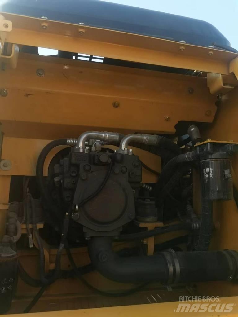 Komatsu PC 160 LC-7 Gravemaskiner på larvebånd