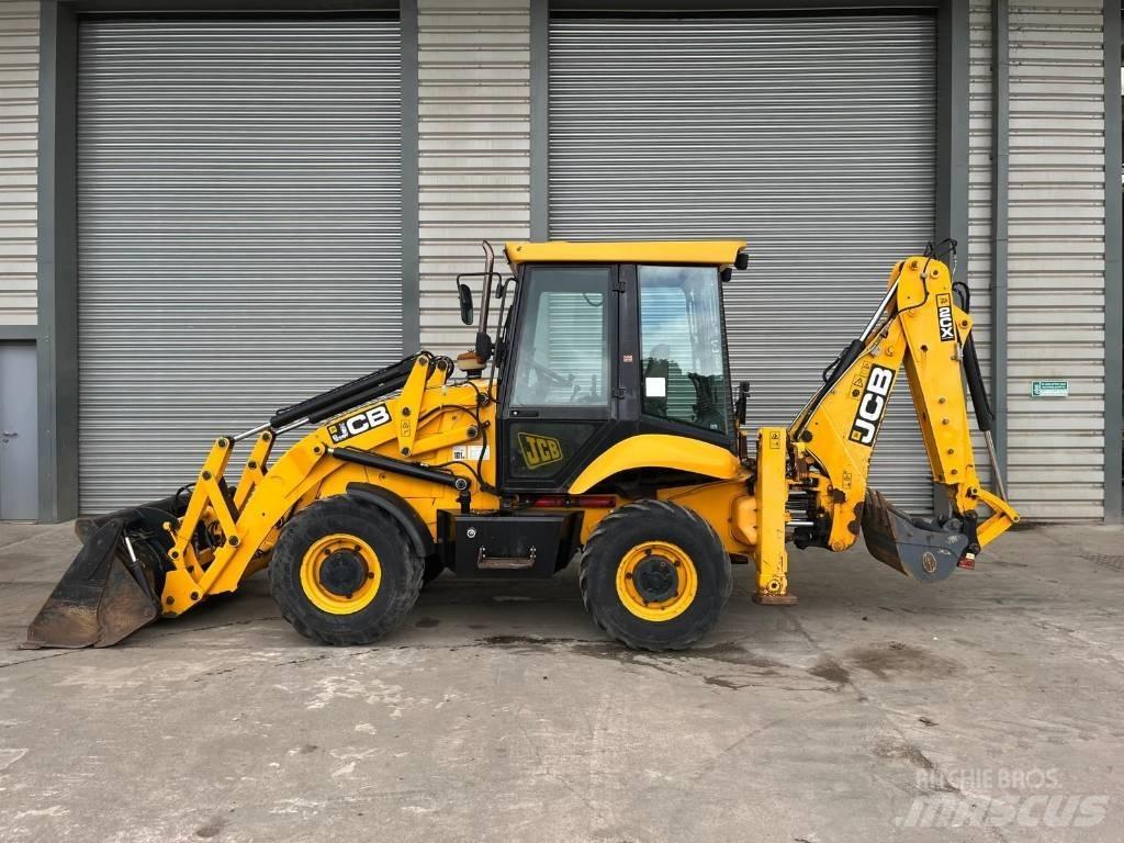 JCB 2 CX Rendegravere