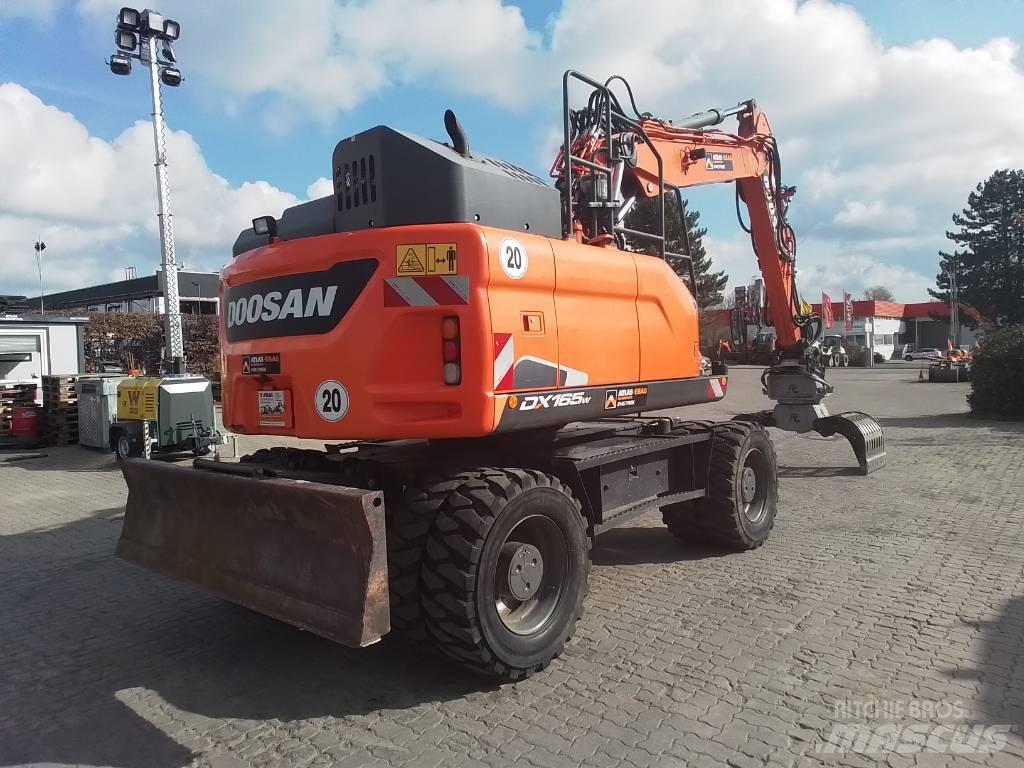 Doosan DX 165 W-5 Gravemaskiner på hjul