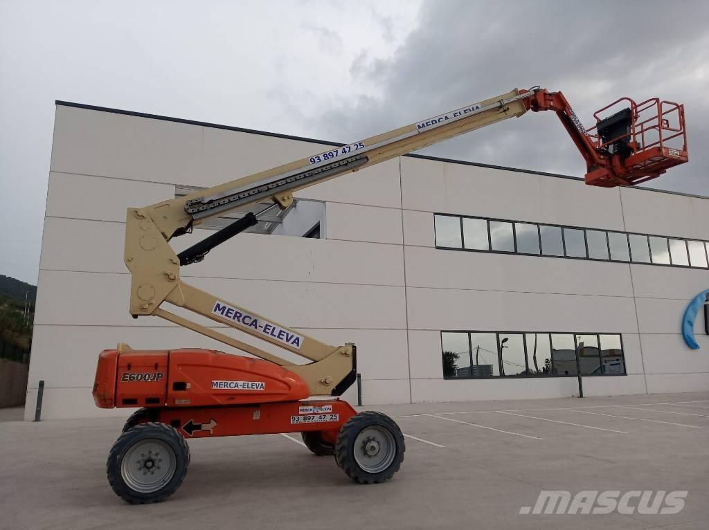 JLG E 600 JP Bomlifte med knækarm