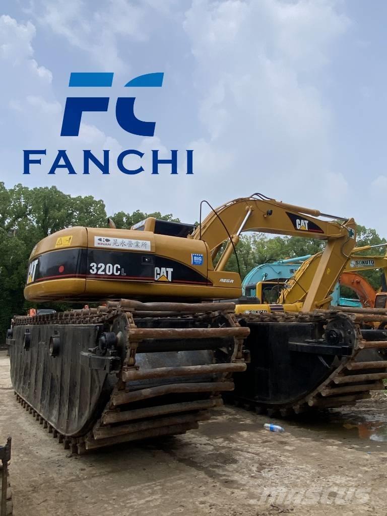 CAT 320 C L Gravemaskiner med lang gravebom