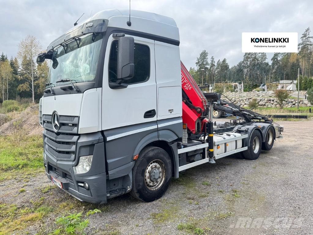 Mercedes-Benz 2653 L Lastbil med kran