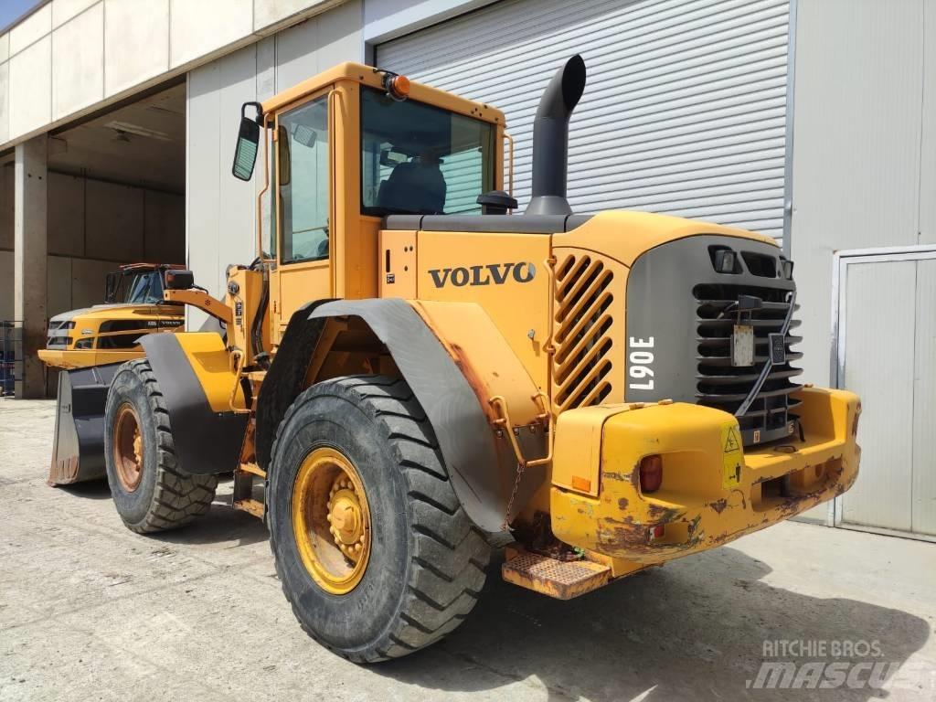 Volvo L 90 E Læssemaskiner på hjul