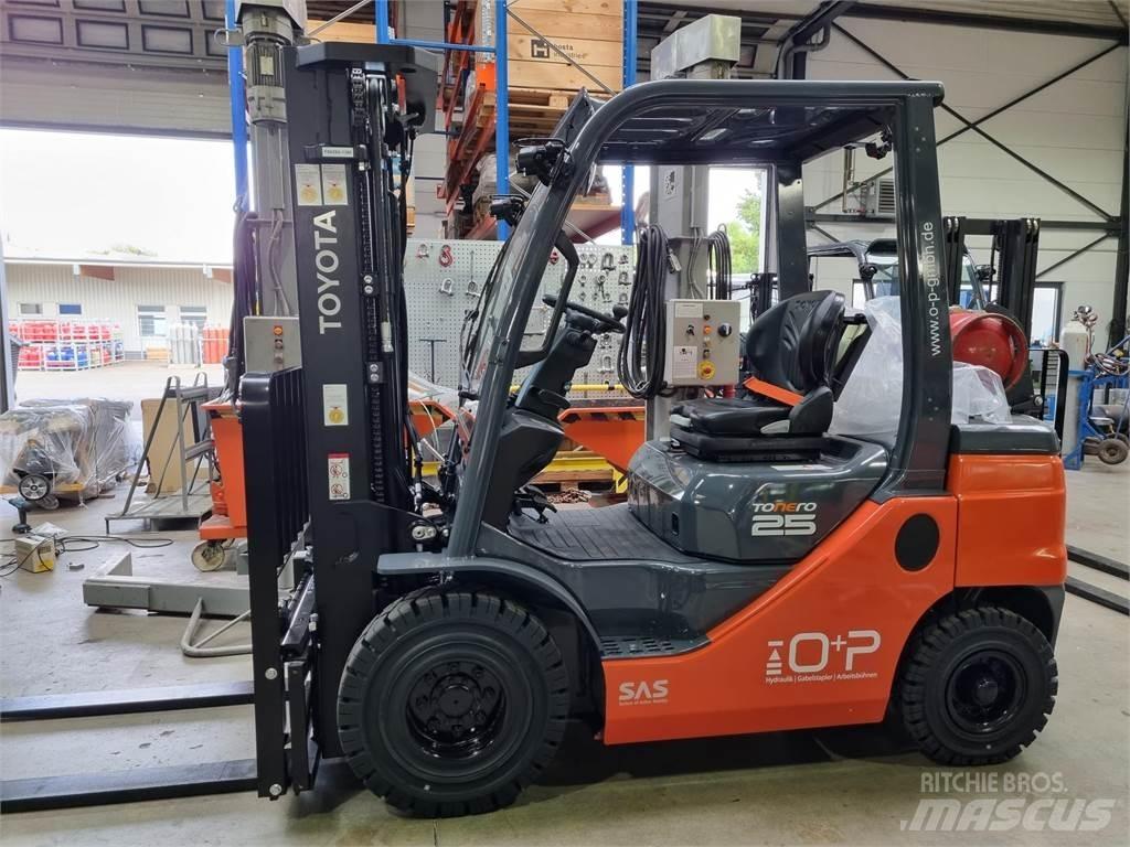 Toyota 02-8FGF25 LPG gaffeltrucks