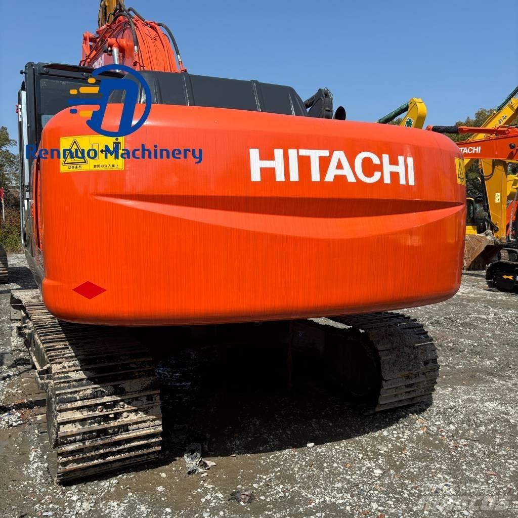 Hitachi ZX 240-3 Gravemaskiner på larvebånd