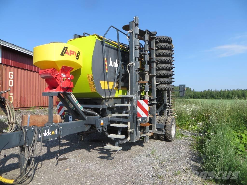 Junkkari W700 Kombi-såmaskiner