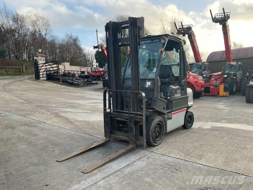 Nissan 30 Forklift Teleskoplæssere