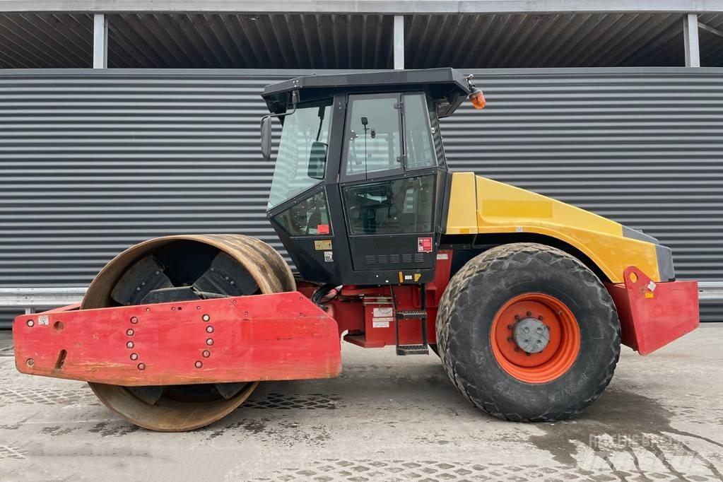 Dynapac CA302D Enkelt tromle