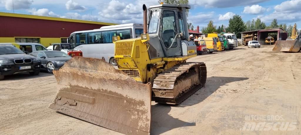Komatsu D 41 E-6 Bulldozer på larvebånd