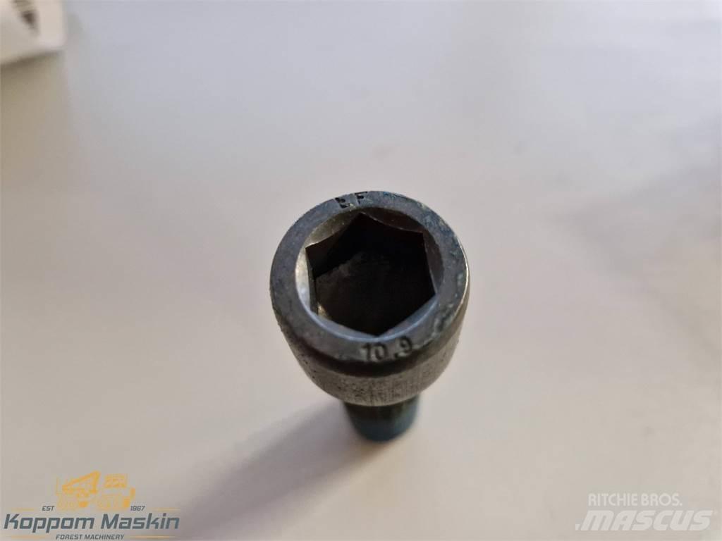 Rottne 106-0037 Chassis og suspension
