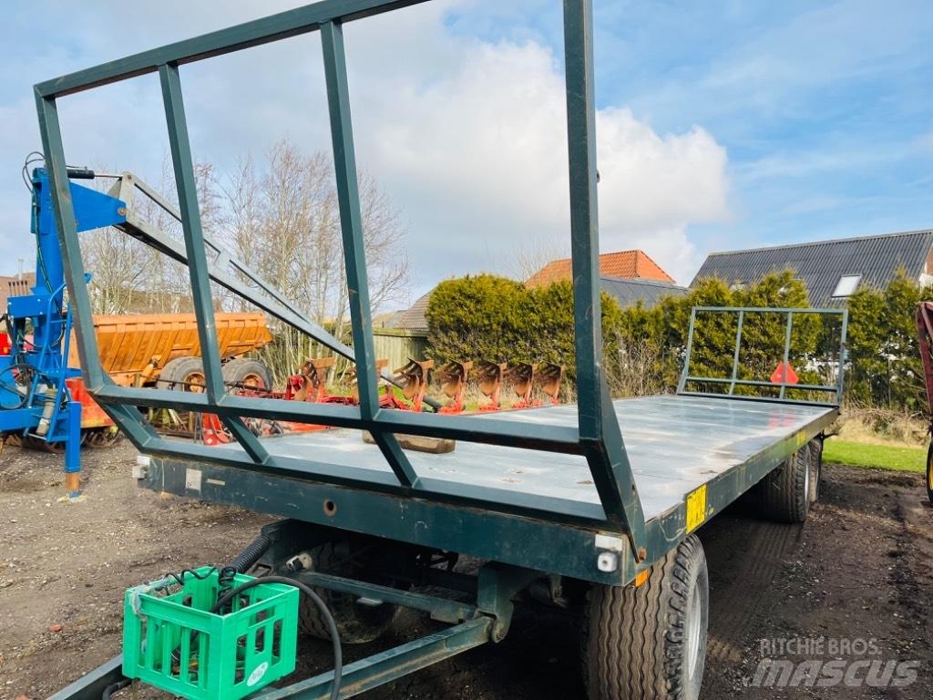 Pronar M026 Ballevogne