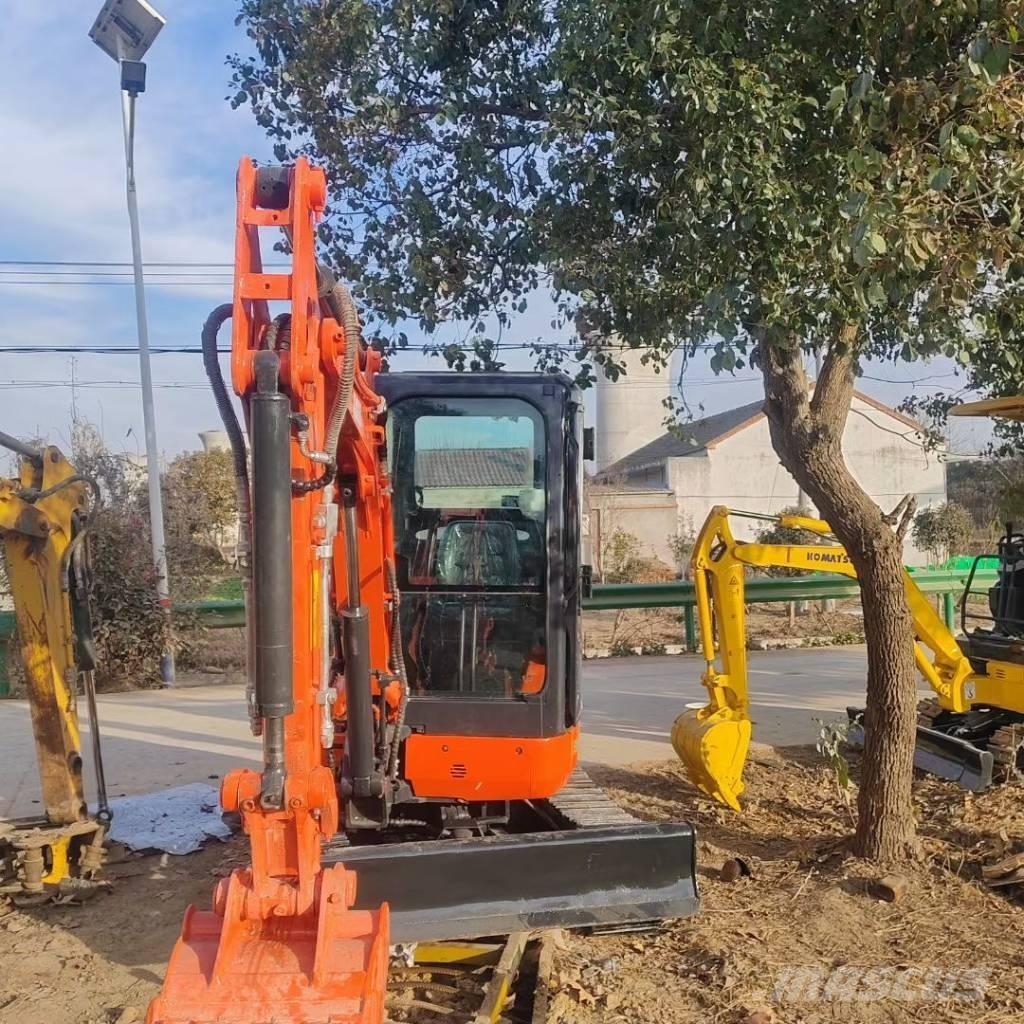 Kubota U 30 Minigravemaskiner