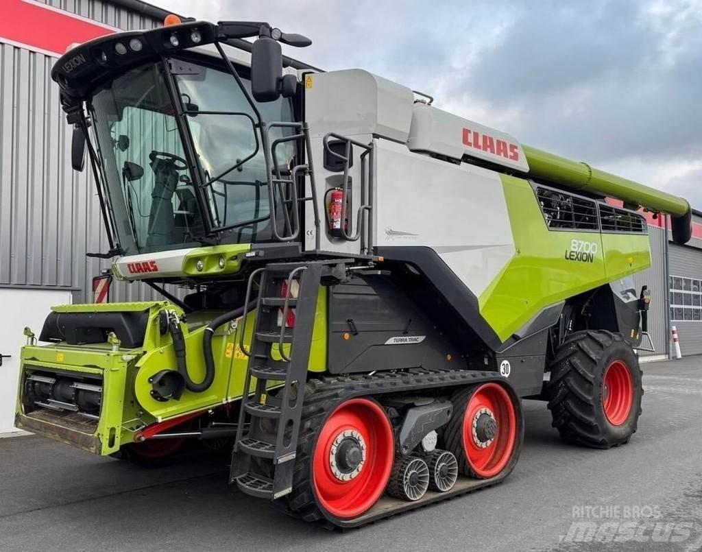 CLAAS 8700TT Mejetærskere