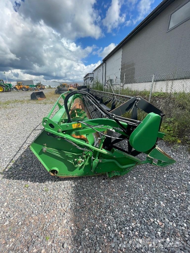 John Deere 622R Hoveder til mejetærskere