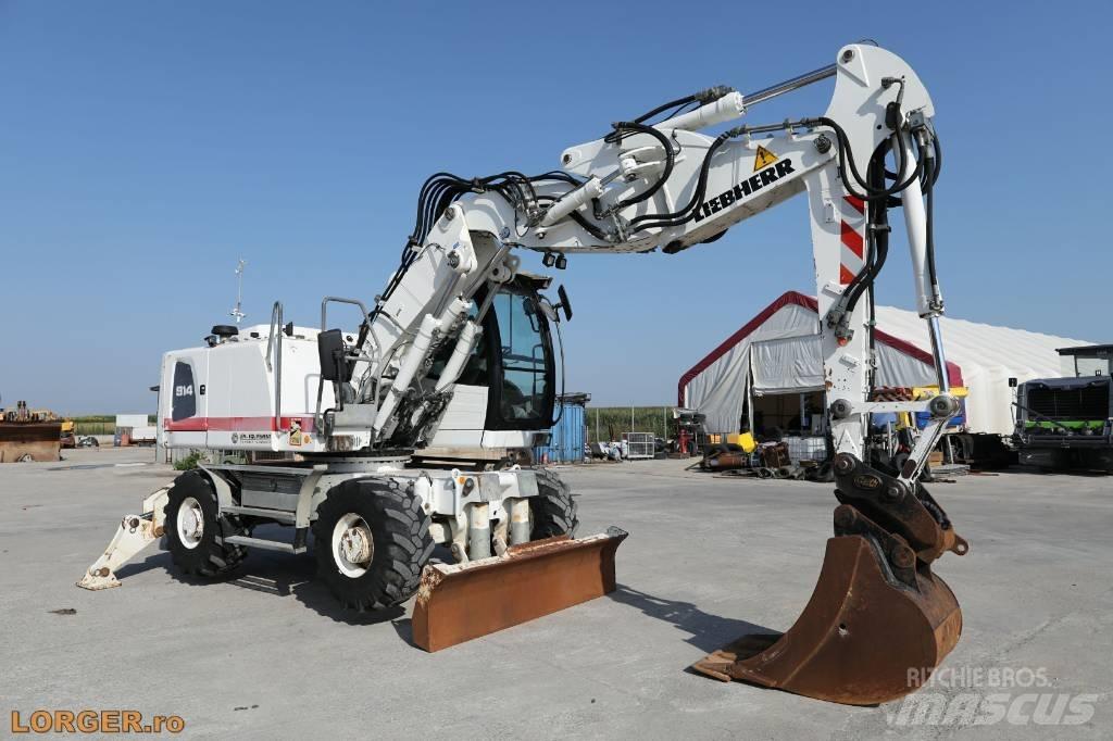 Liebherr A 914 Gravemaskiner på hjul