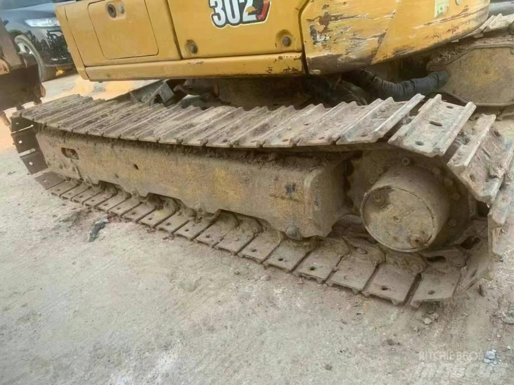 CAT 302 Minigravemaskiner