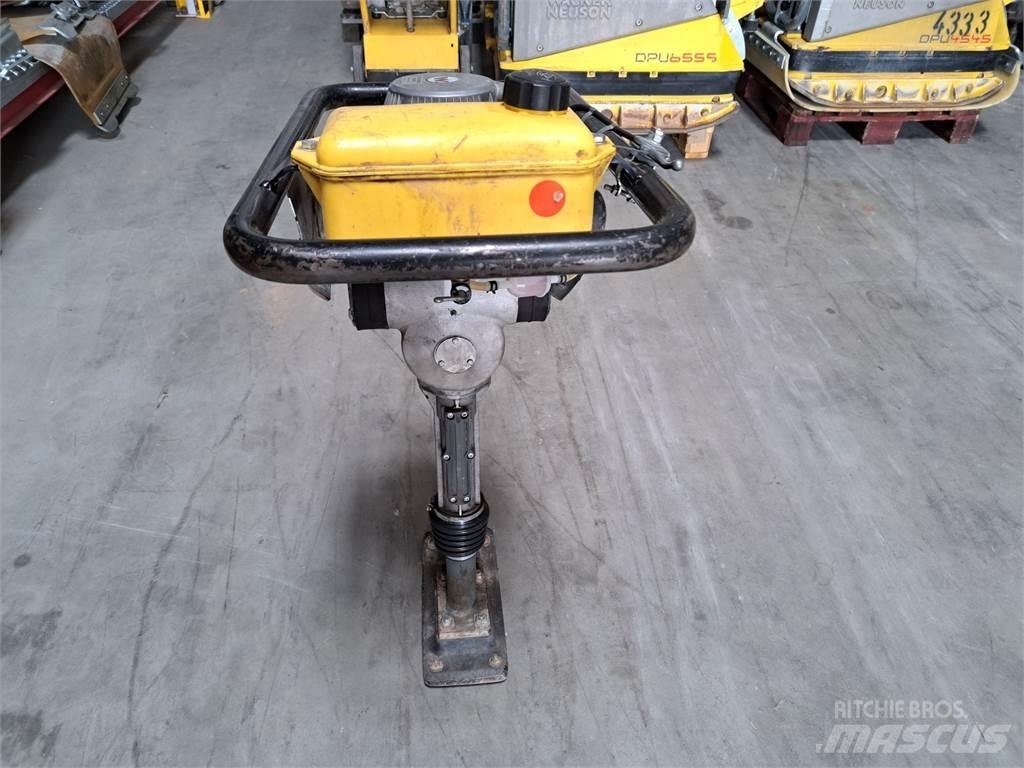 Wacker Neuson BS30 Stampere
