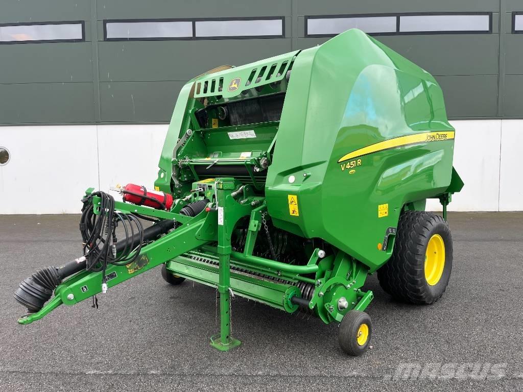 John Deere V 451R Rundballe-pressere