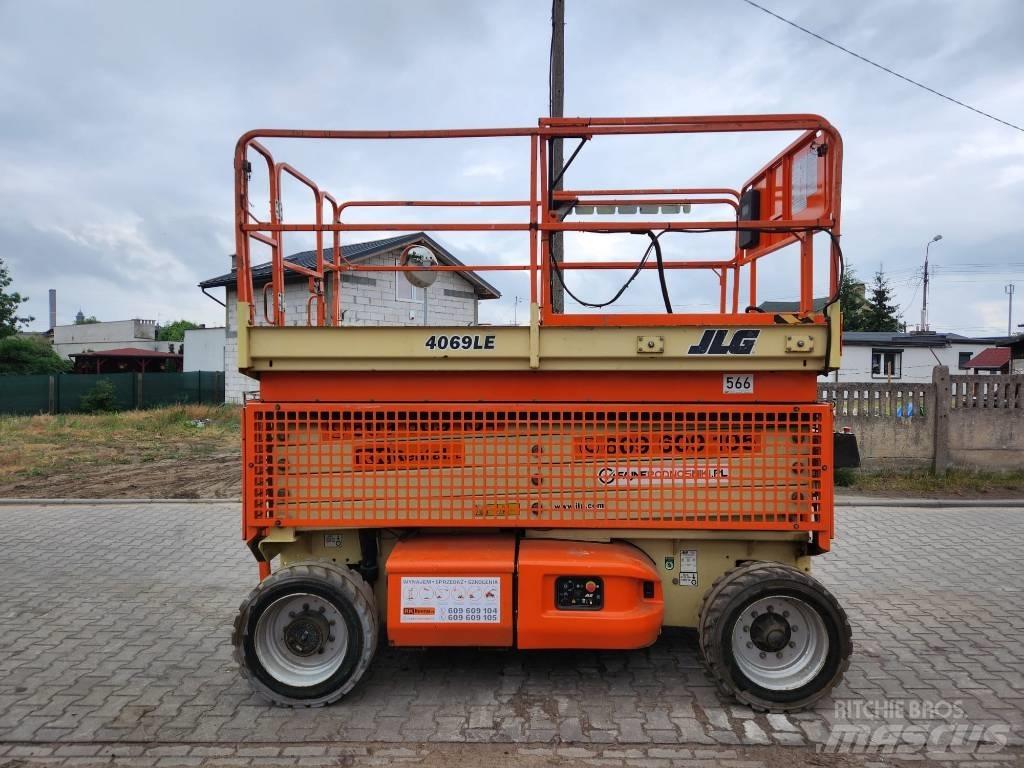 JLG E 4069 LE Saxlifte