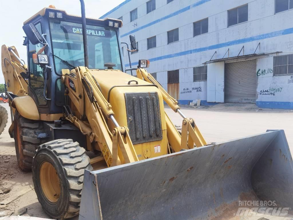 CAT 420 F Rendegravere