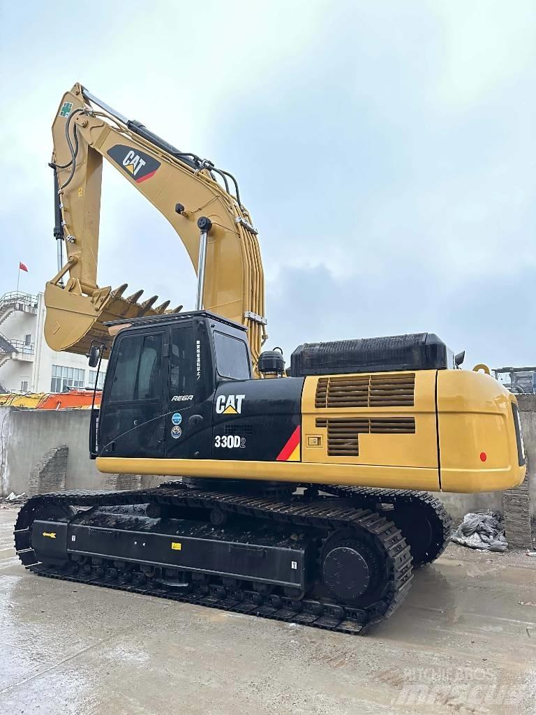 CAT 330D2 Gravemaskiner på larvebånd