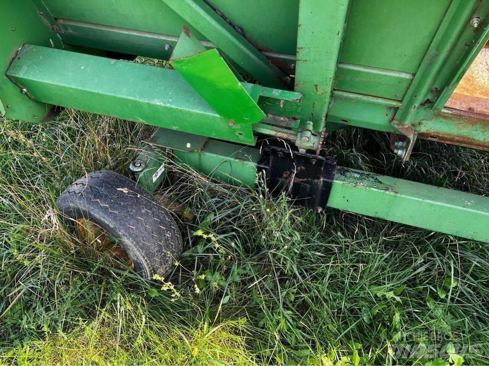 John Deere 643 Hoveder til mejetærskere