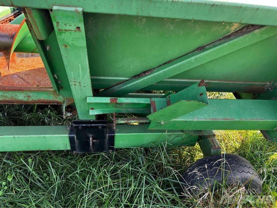 John Deere 643 Hoveder til mejetærskere