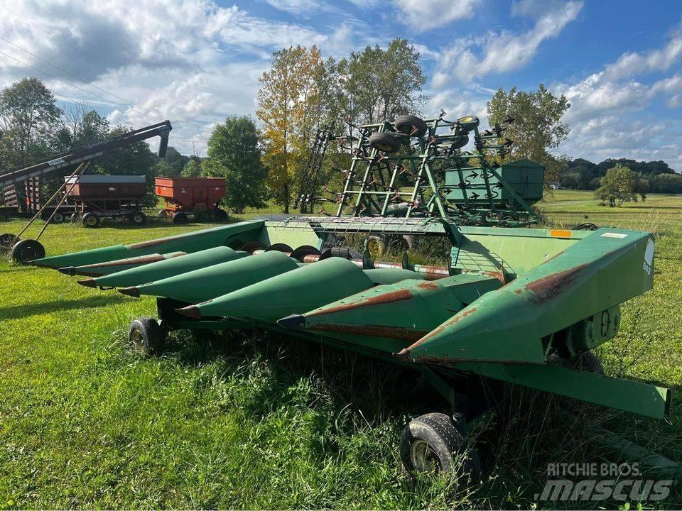 John Deere 643 Hoveder til mejetærskere