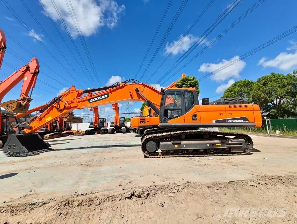 Doosan DX 380 LC Gravemaskiner på larvebånd