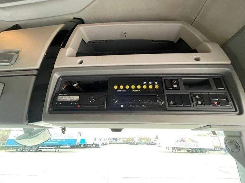 Renault T430 Lastbiler med tip