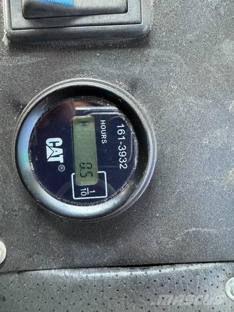 CAT 140 H Vejhøvle / Gradere