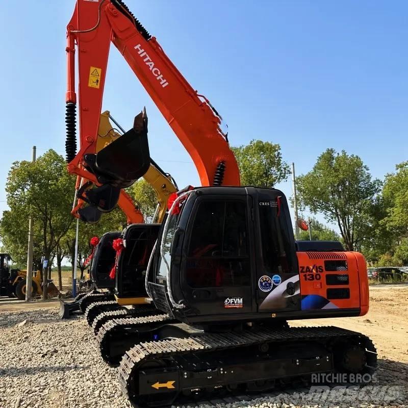 Hitachi ZX 130 Gravemaskiner på larvebånd