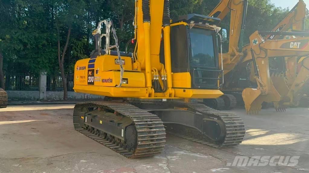 Komatsu PC 200-8N1 Amfibiegravemaskine