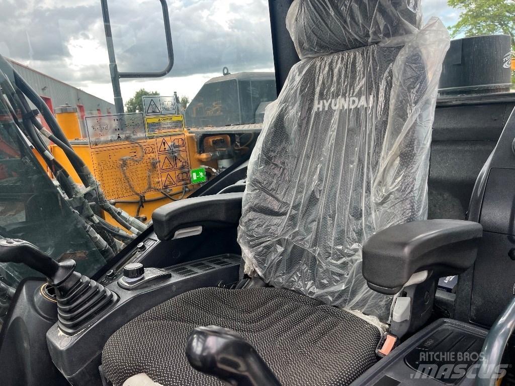 Hyundai HX 140 AL Gravemaskiner på larvebånd