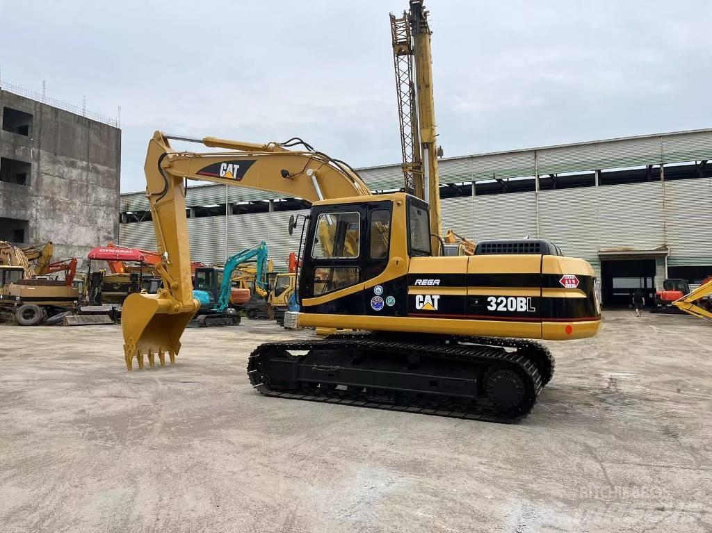 CAT 320 B L Gravemaskiner på larvebånd