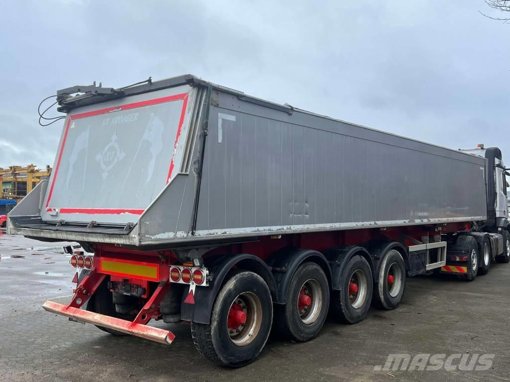 CMT W25 Semi-trailer med tip