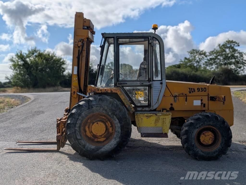 JCB 930 Terrængående gaffeltruck