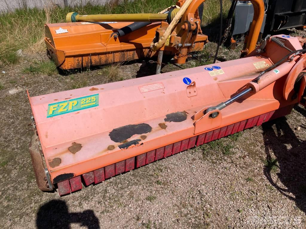 Agrimaster FZP225 Græsklippere og skårlæggere