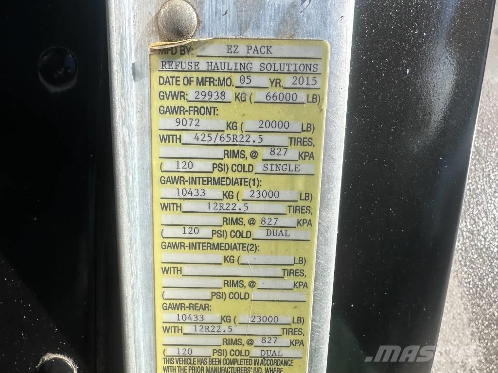 Peterbilt 320 Renovationslastbiler