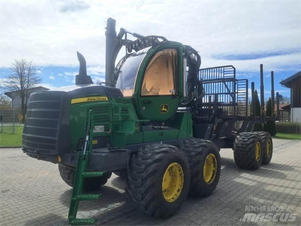 John Deere 1210 G Udkørselsmaskiner