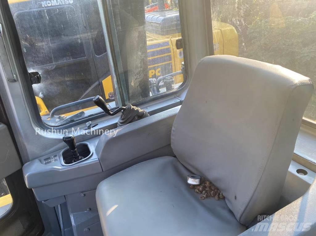 Komatsu D 155 Bulldozer på larvebånd