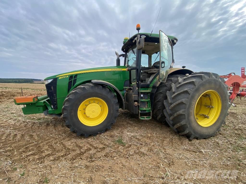John Deere 8370 R Traktorer