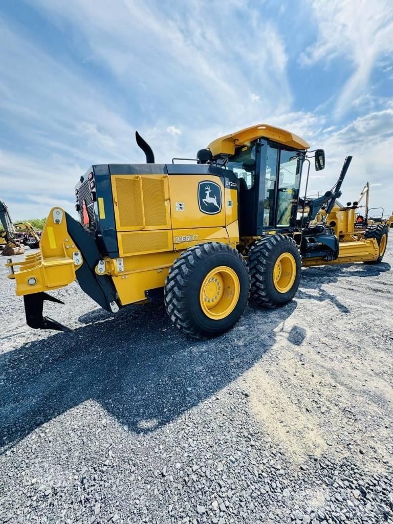 DEERE 672G Vejhøvle / Gradere