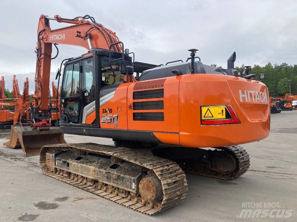 Hitachi ZX250LC-7 Gravemaskiner på larvebånd