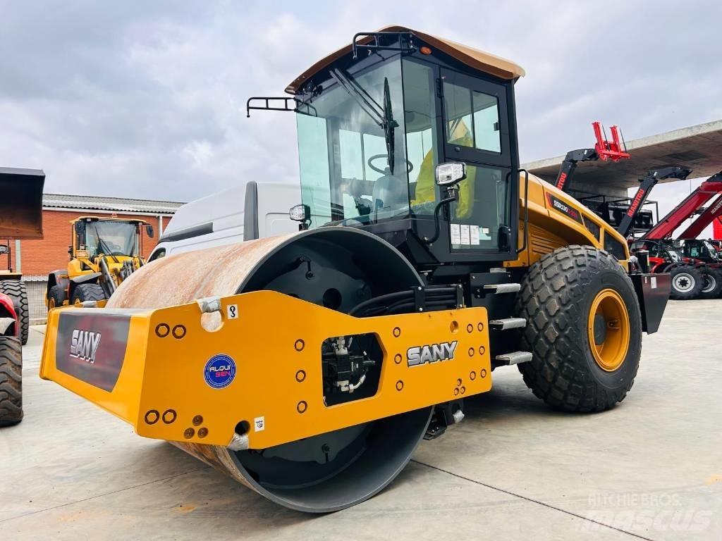 Sany SSR 130C-10H Jordvibrationstromler