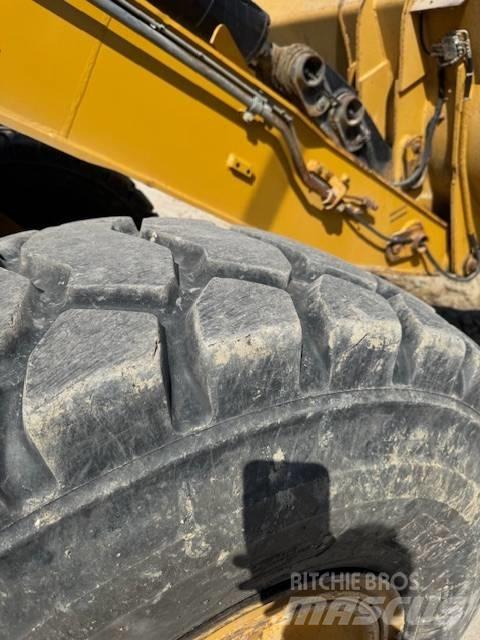 CAT 930 H Læssemaskiner på hjul