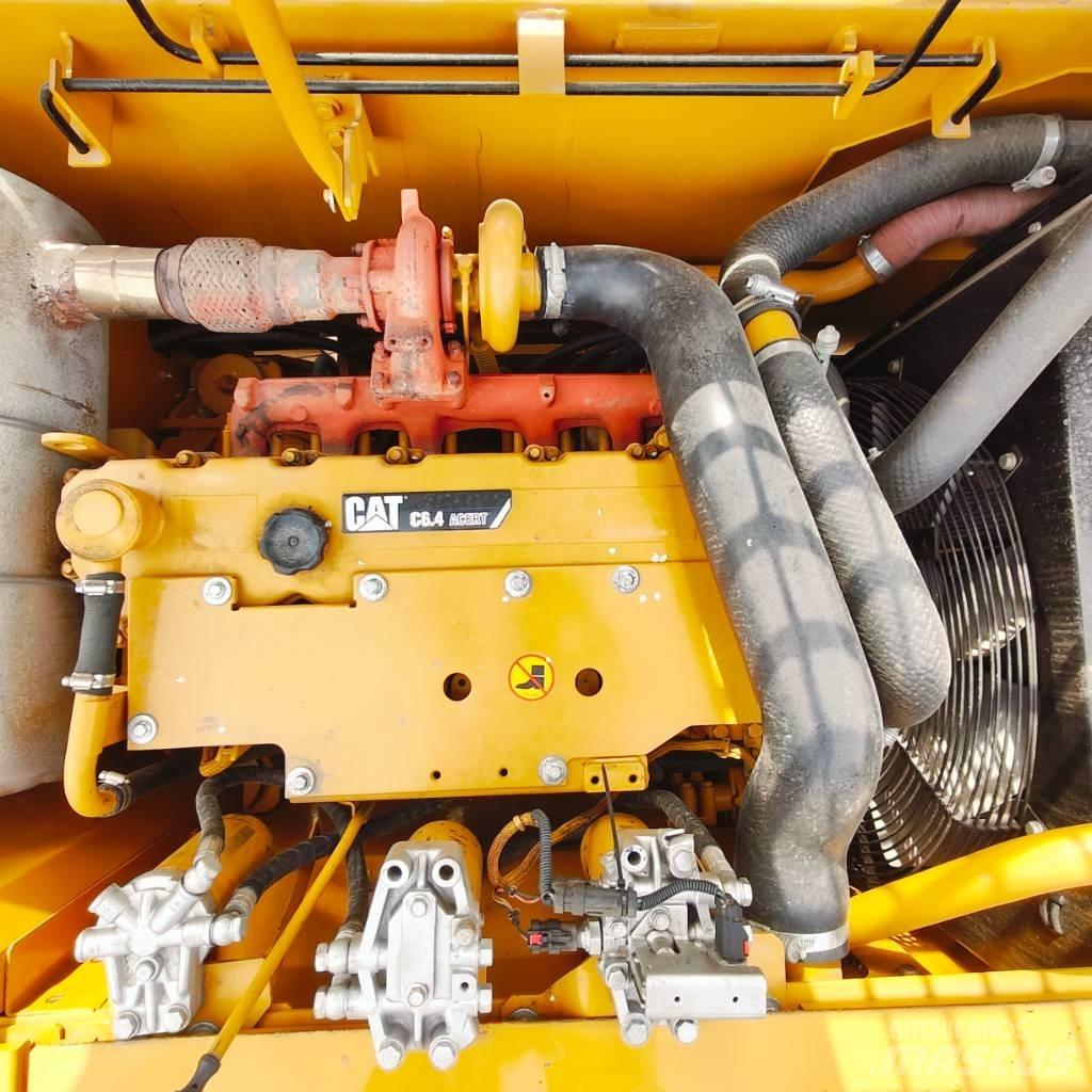 CAT 320D Gravemaskiner på larvebånd