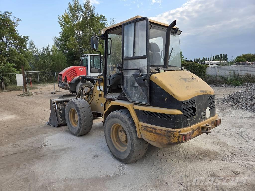 CAT 906 Læssemaskiner på hjul