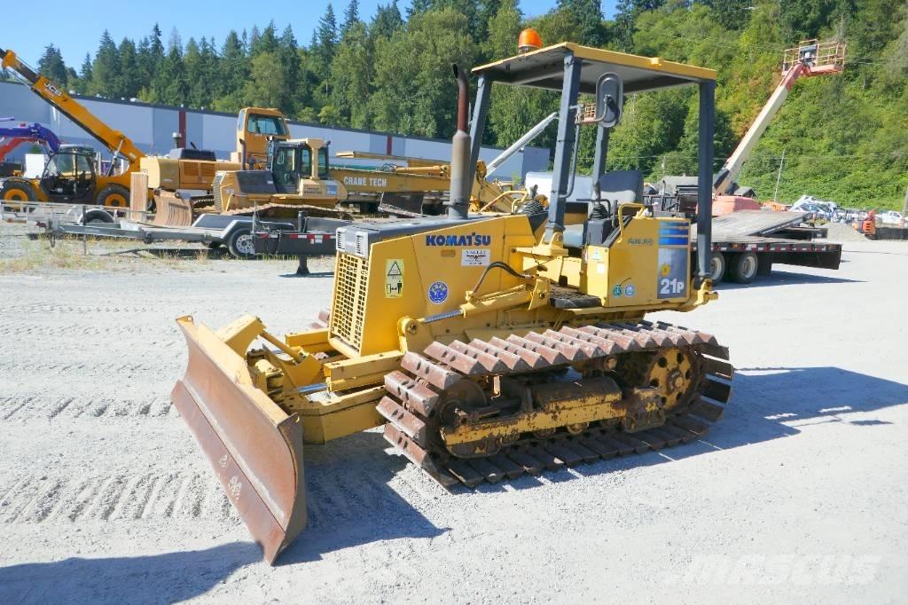Komatsu D 21 P-8 Bulldozer på larvebånd